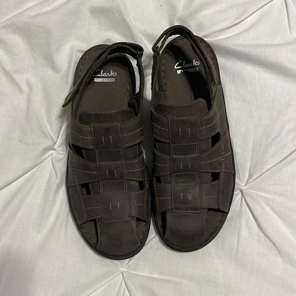 Mens sandals, by Clarks Collection, size 10